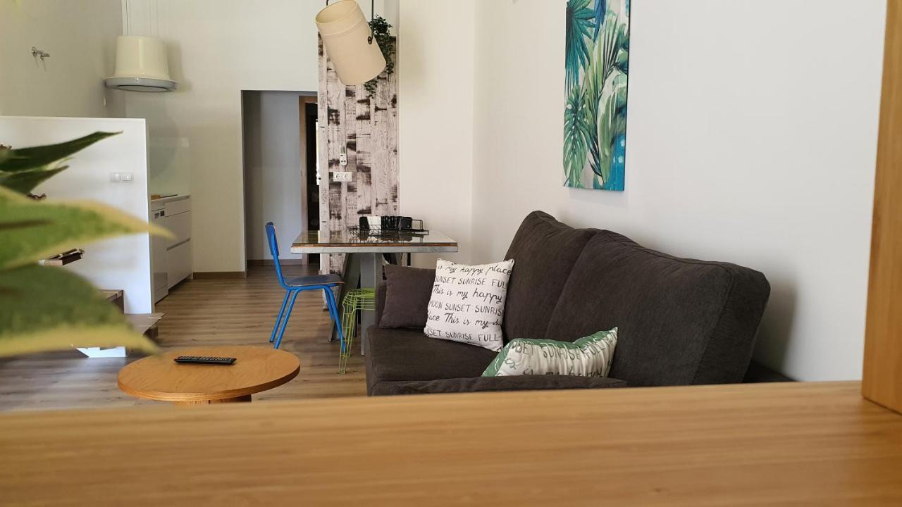 Apartamentos Antares 3 ミヤドイロ エクステリア 写真