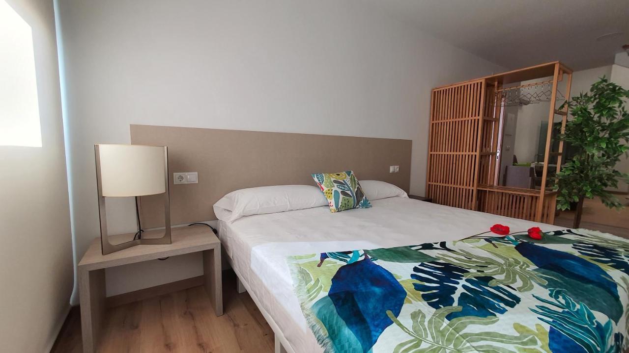 Apartamentos Antares 3 ミヤドイロ エクステリア 写真